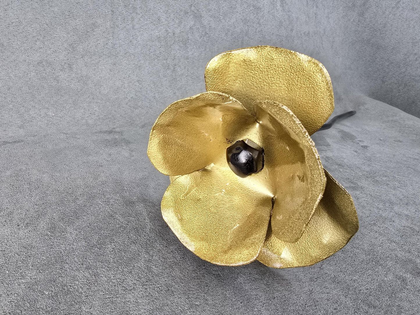 Gold - Metal Steel Poppy Flower Garden Remembrance Day Anniversary Handcrafted Gift